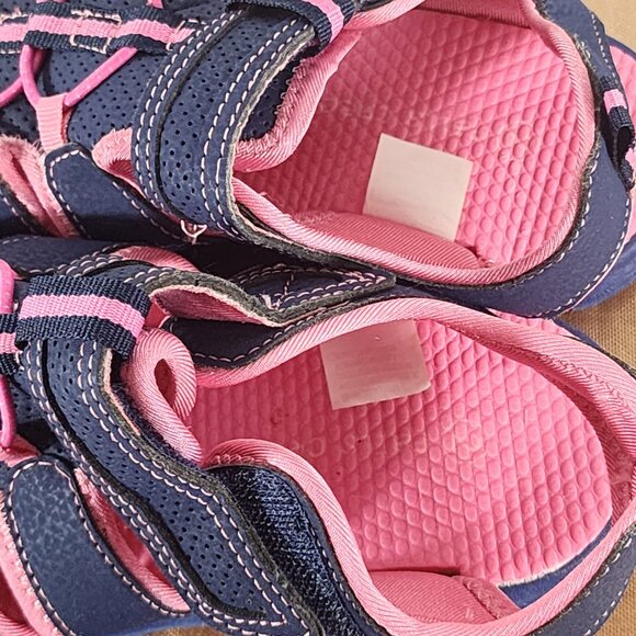 Falls Creek Navy Bright Pink Velcro Strap Closed Toe Bungee Jill Sandals Sz 2M - Picture 9 of 16